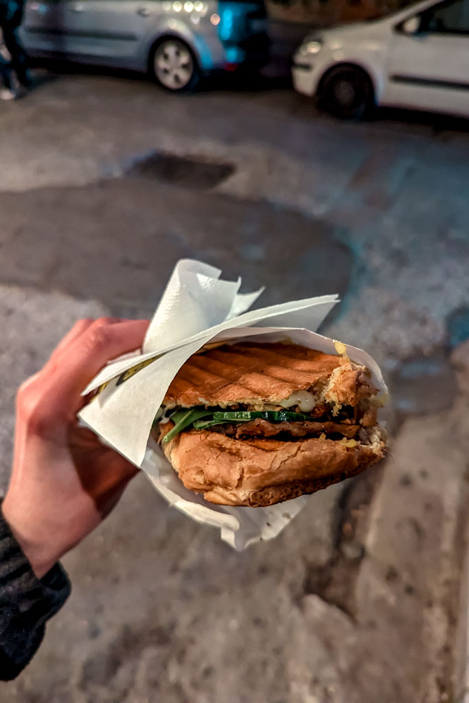 Vegan Tupaki Sandwich