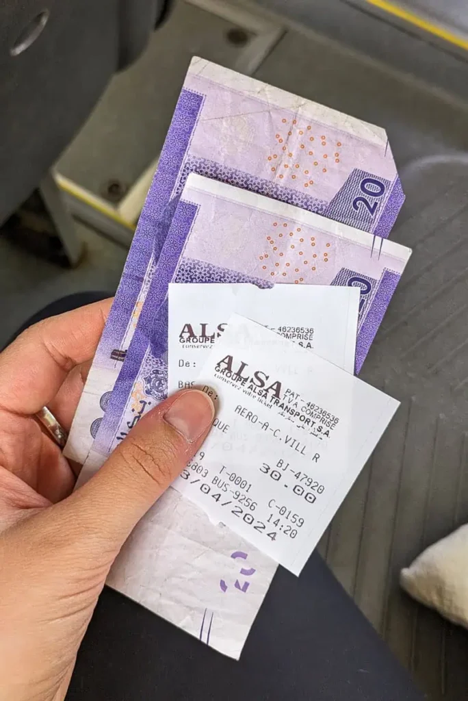 Paying for bus tickets with Moroccan Dirham