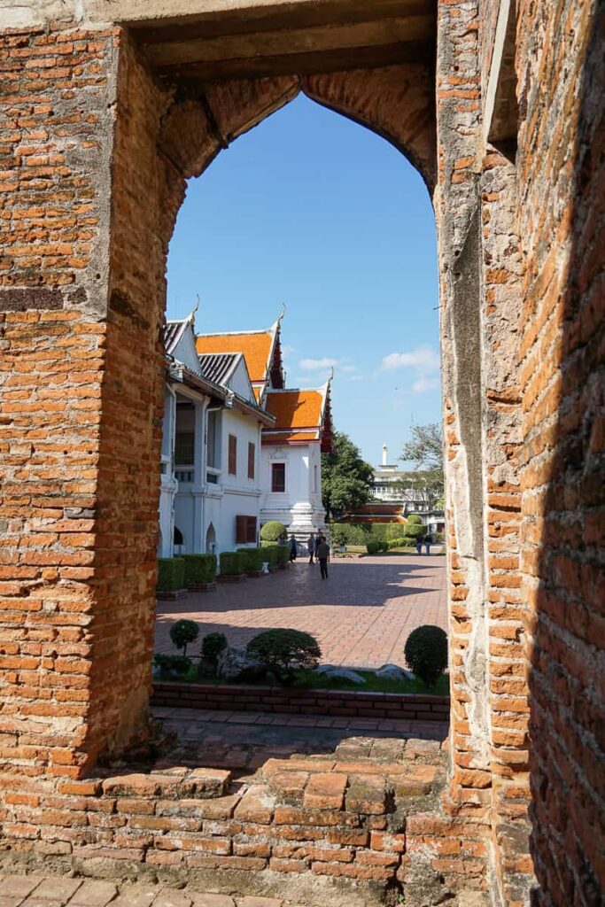 What to do in Lopburi - Royal Palace