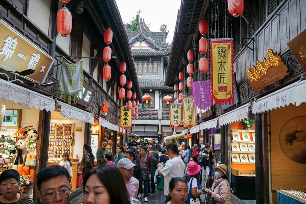 Exploring China on a budget, Chengdu