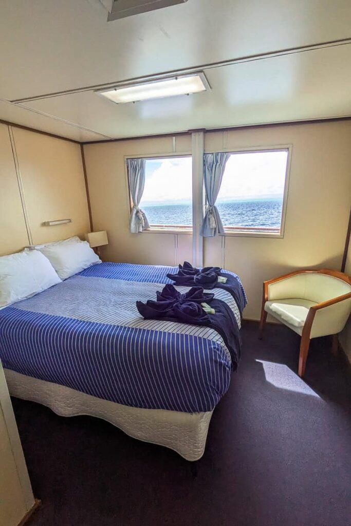Double Room on the Reef Encounter